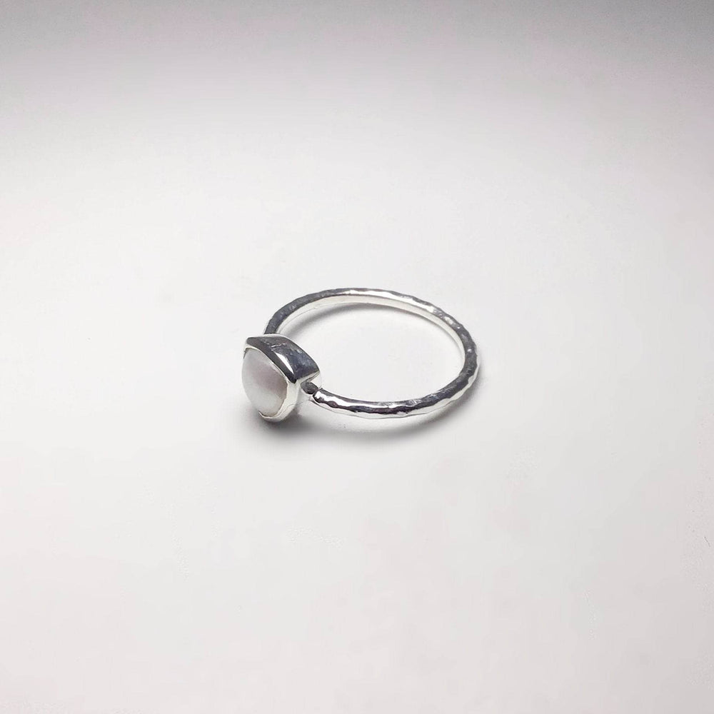 Freshwater Pearl Ring - Rocks and Gems Canada
