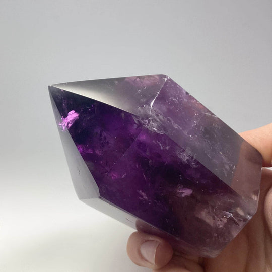 Amethyst Point - Rocks and Gems Canada