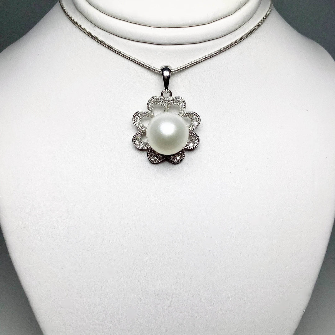 Pearl Pendant - Rocks and Gems Canada