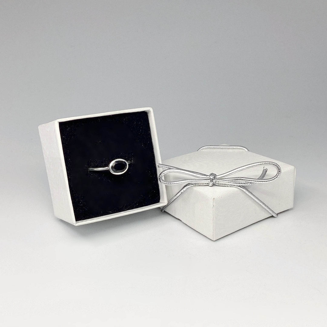 Black Onyx Ring - Rocks and Gems Canada