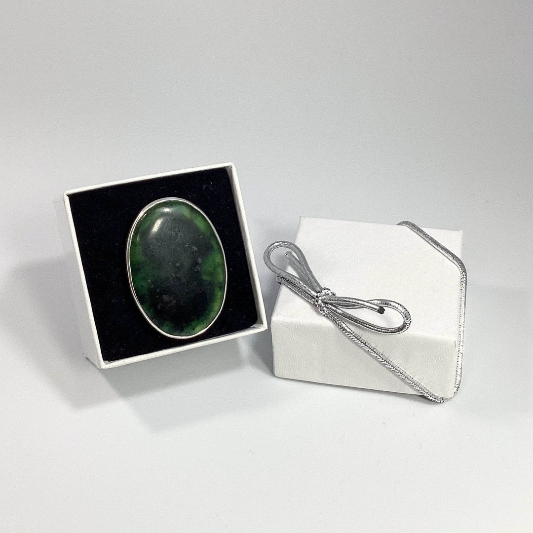 Canadian Jade Ring - Rocks and Gems Canada