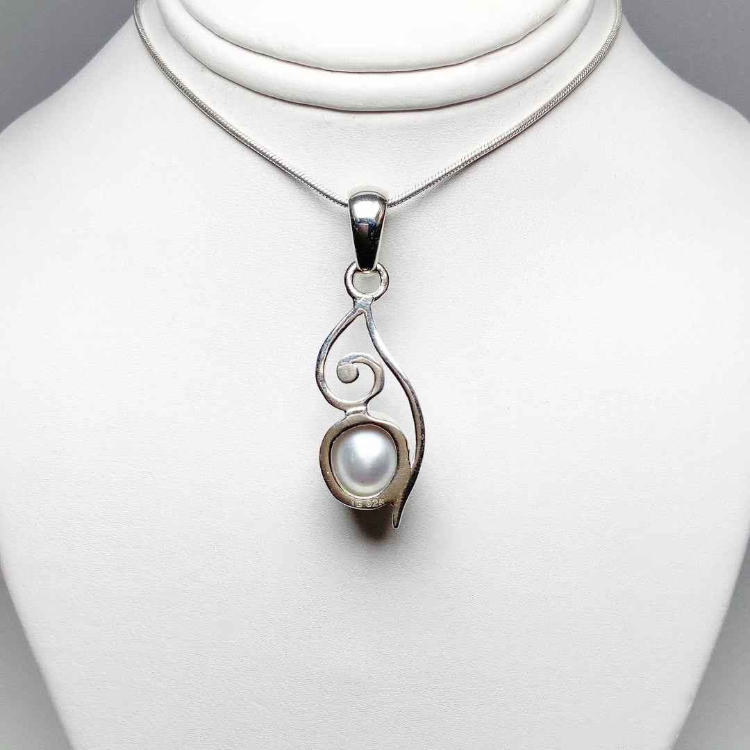 Pearl Pendant - Rocks and Gems Canada