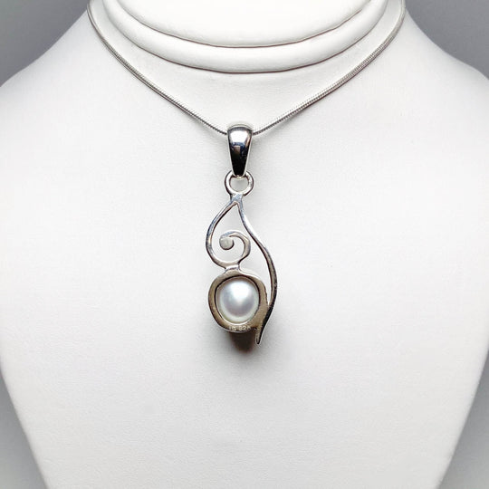 Pearl Pendant - Rocks and Gems Canada