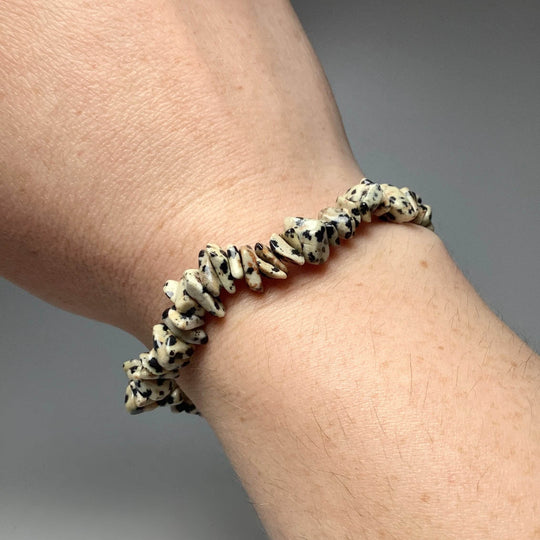 Dalmatian Jasper Chip Beaded Bracelet - Rocks and Gems Canada