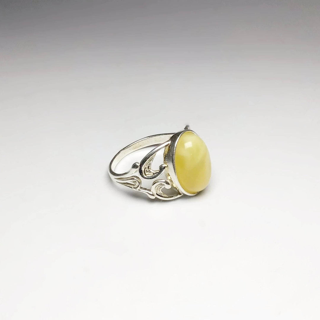 Butterscotch Amber Ring - Rocks and Gems Canada