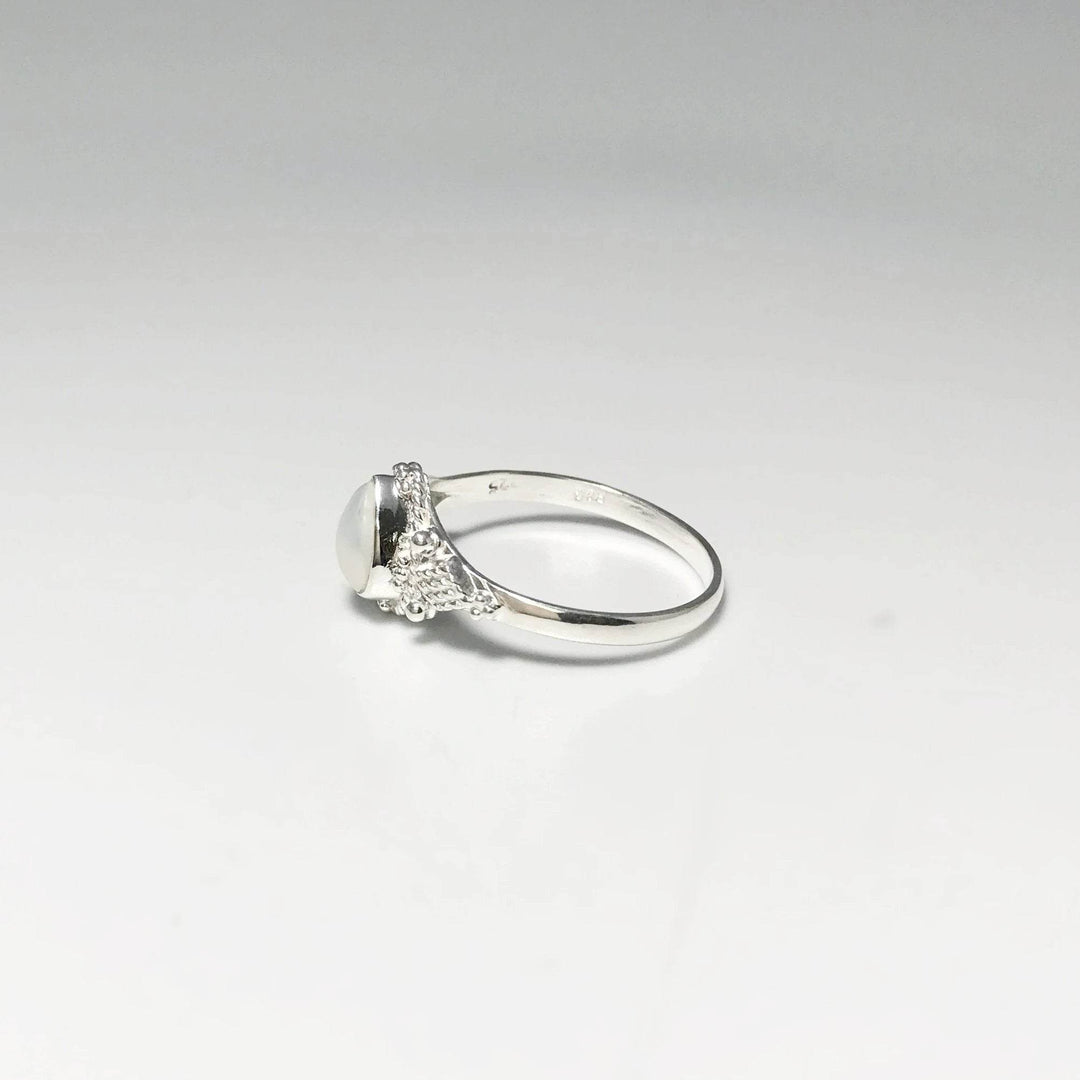 Freshwater Pearl Ring - Rocks and Gems Canada