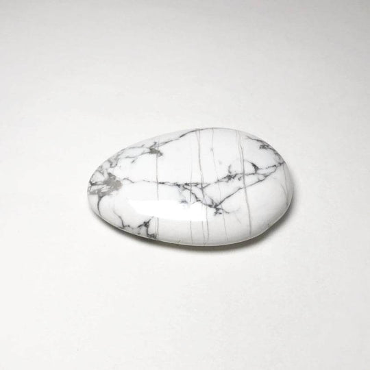 Worry Stone - Howlite - Rocks and Gems Canada
