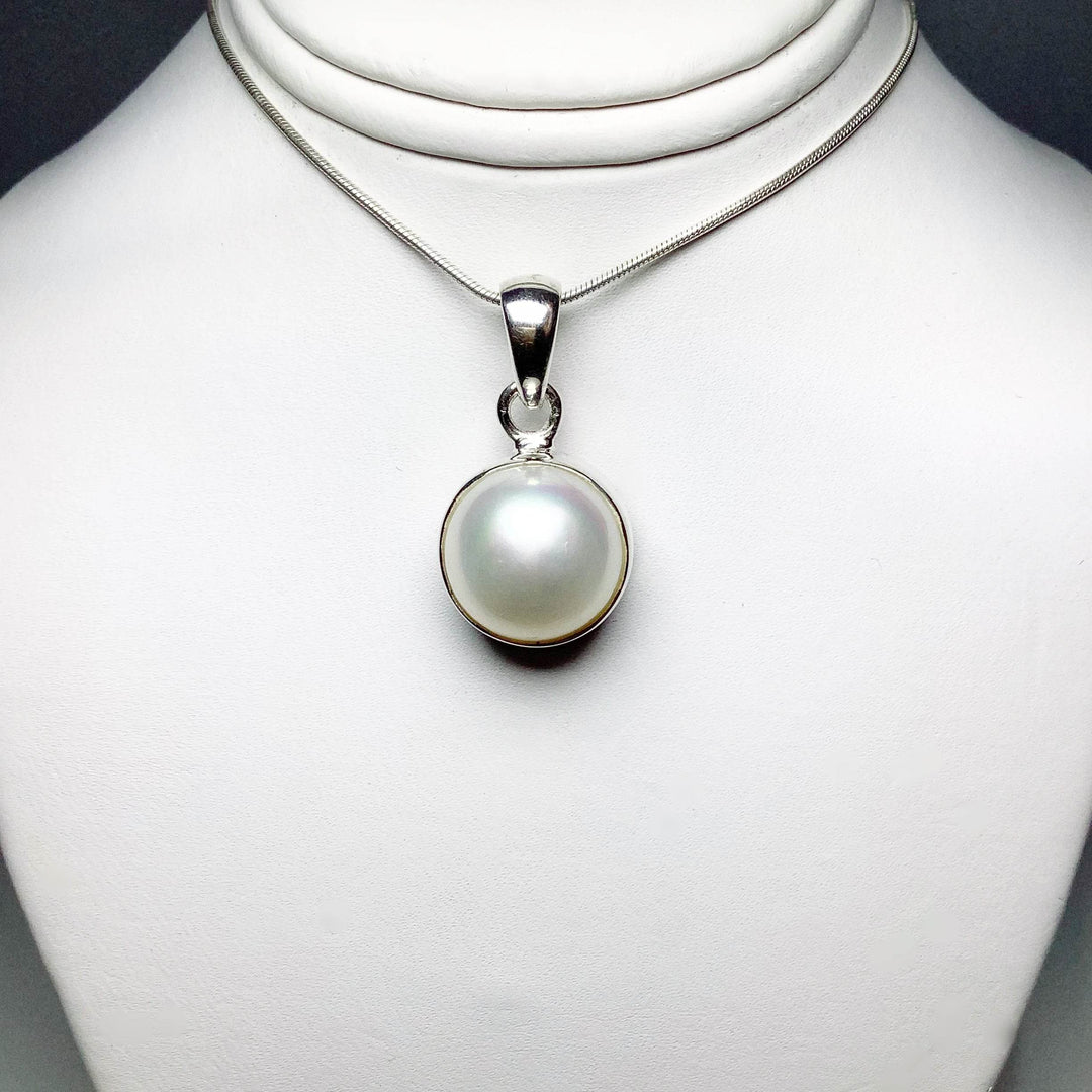 Pearl Pendant - Rocks and Gems Canada
