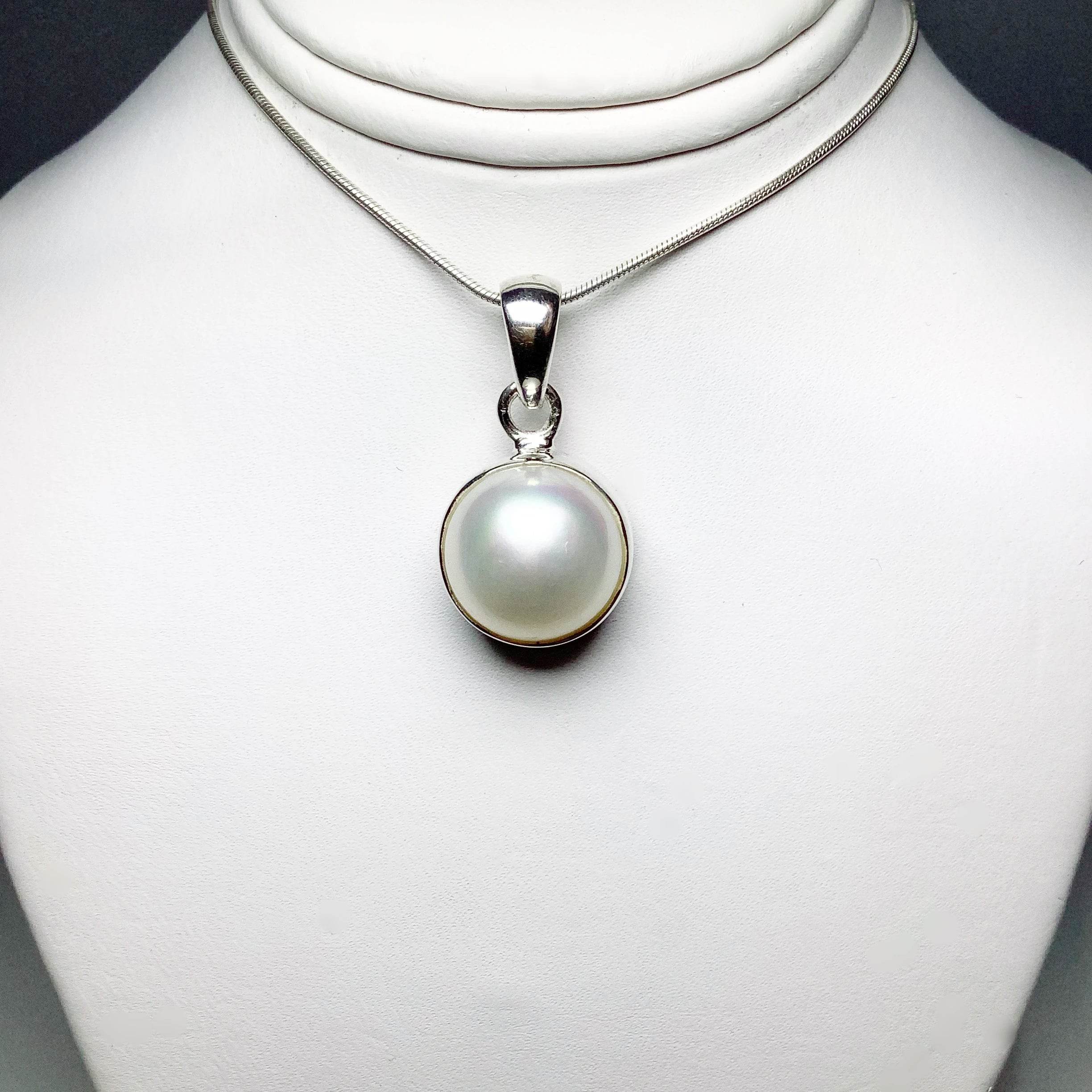 Pearl Pendant - Rocks and Gems Canada