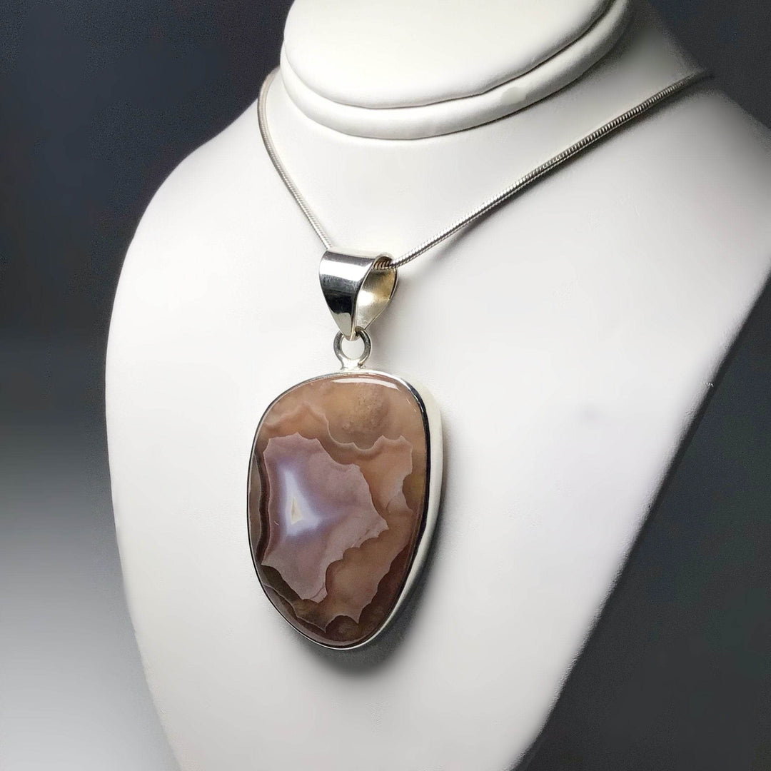 Laguna Agate Pendant - Rocks and Gems Canada