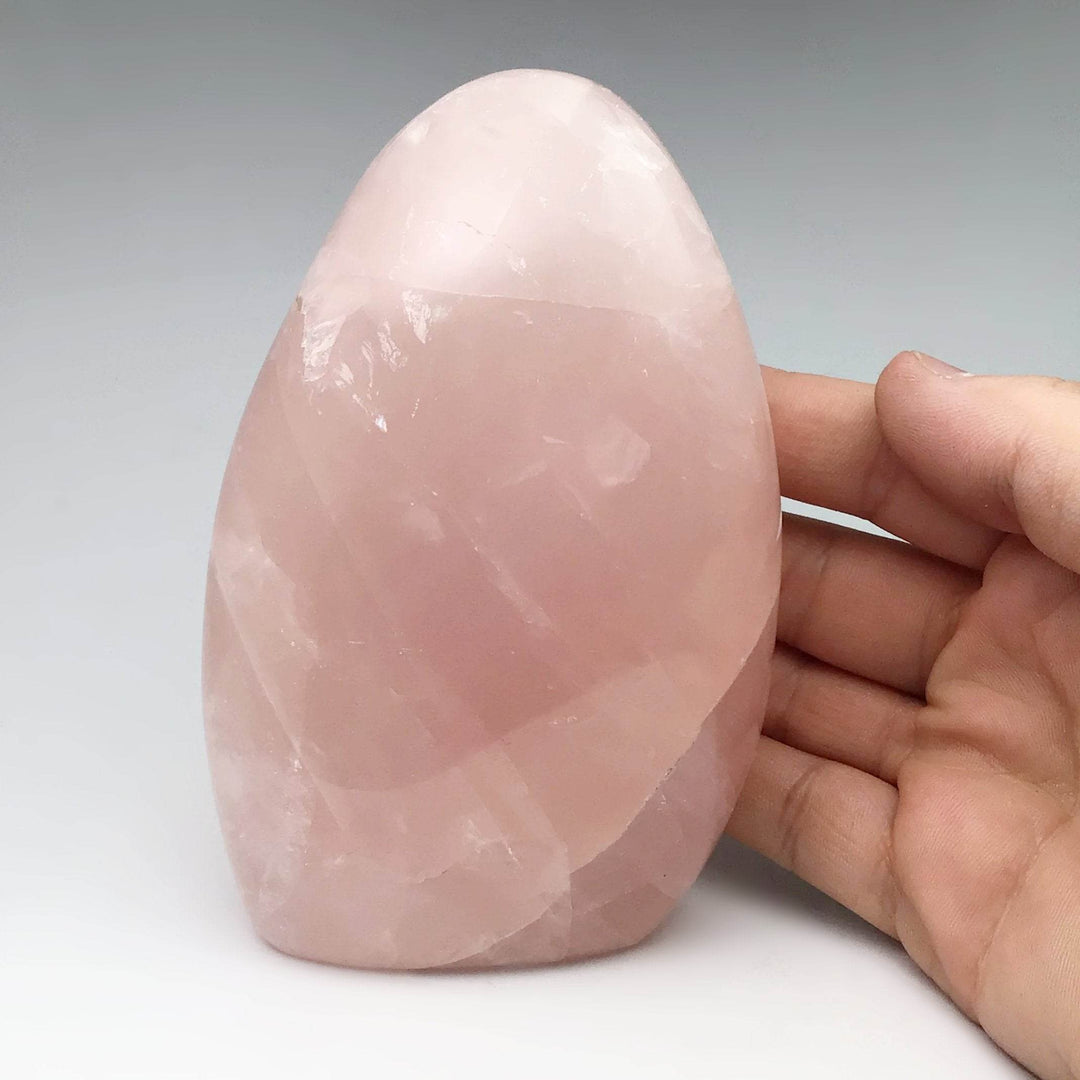 Rose Quartz Stand Up - Rocks and Gems Canada