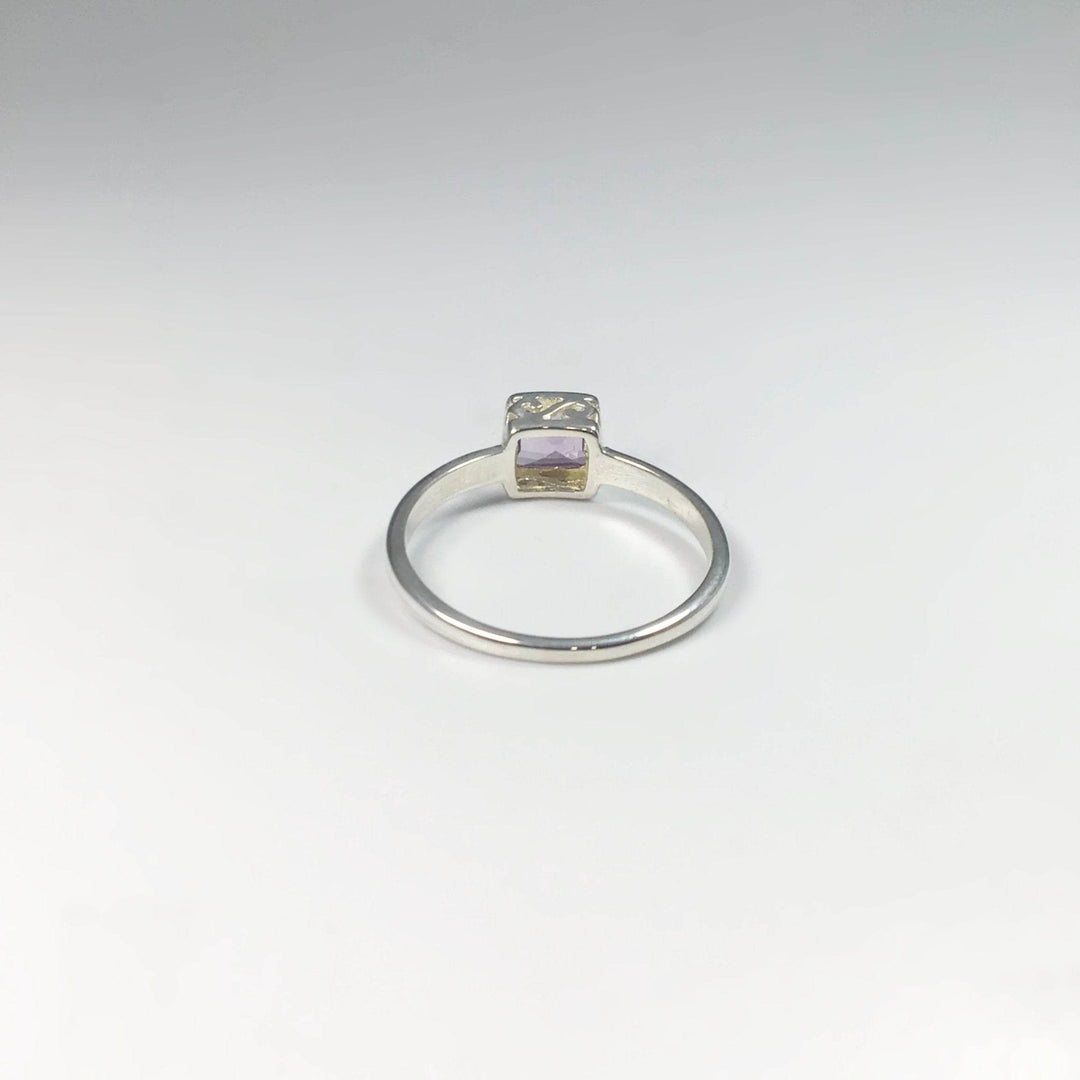 Amethyst Ring - Rocks and Gems Canada