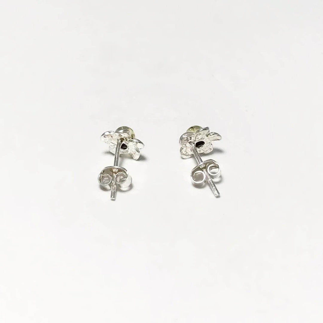 Green Amber Flower Stud Earrings - Rocks and Gems Canada