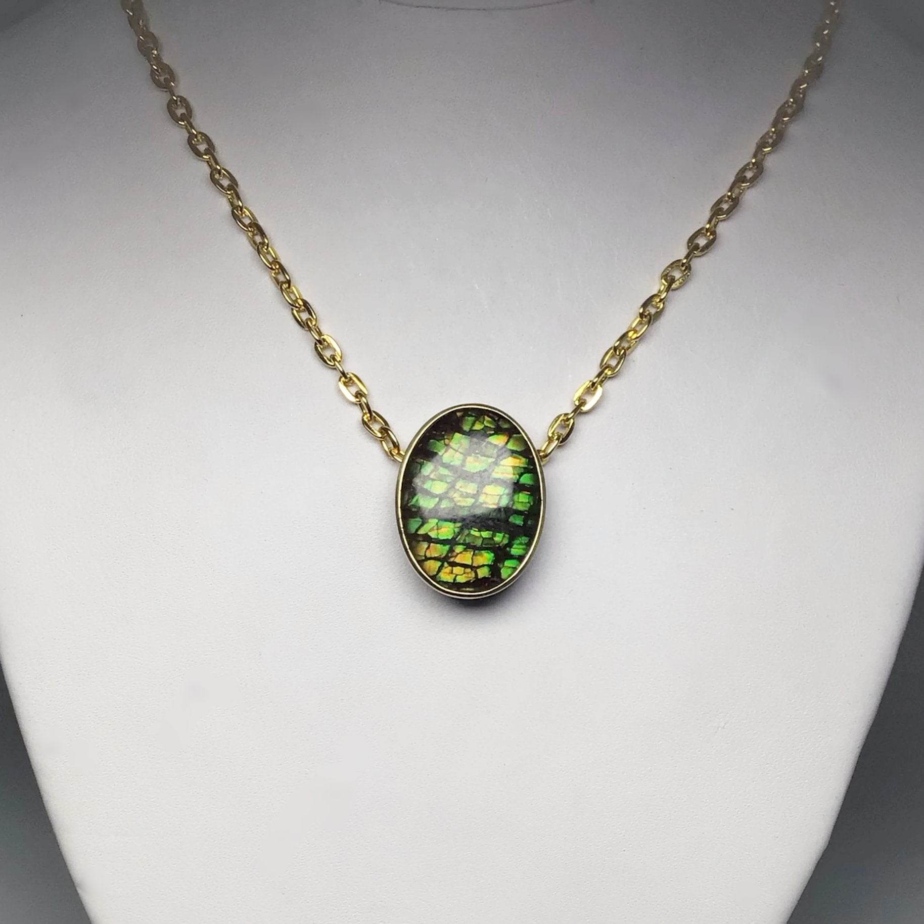 Alberta Ammolite 14K Gold Pendant - Rocks and Gems Canada