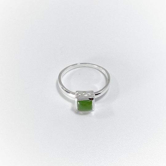 Canadian Jade Ring - Rocks and Gems Canada