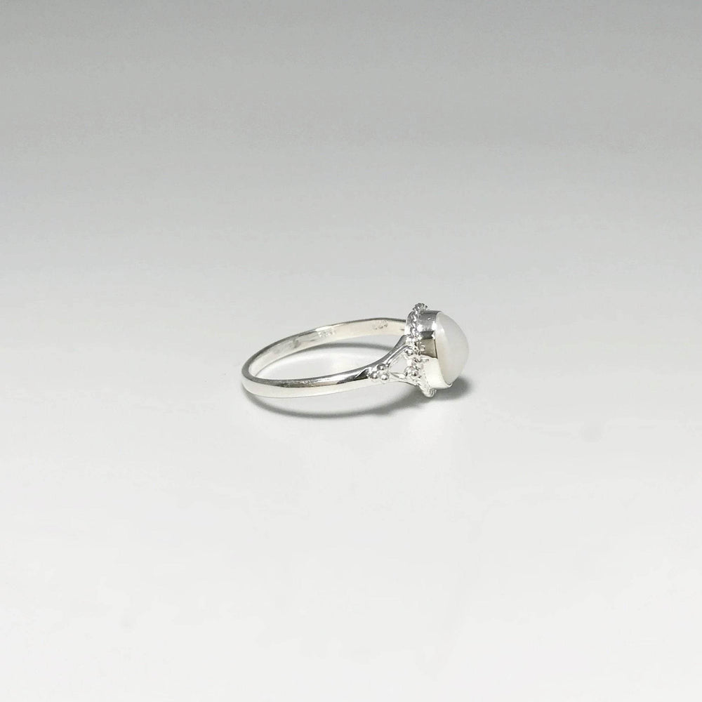 Freshwater Pearl Ring - Rocks and Gems Canada