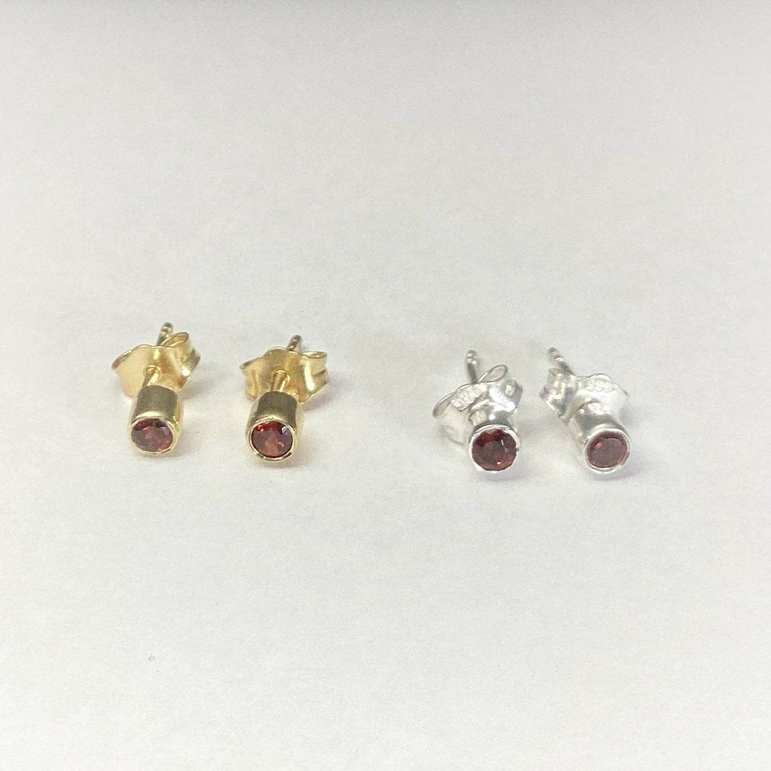 Garnet Stud Earrings - Rocks and Gems Canada