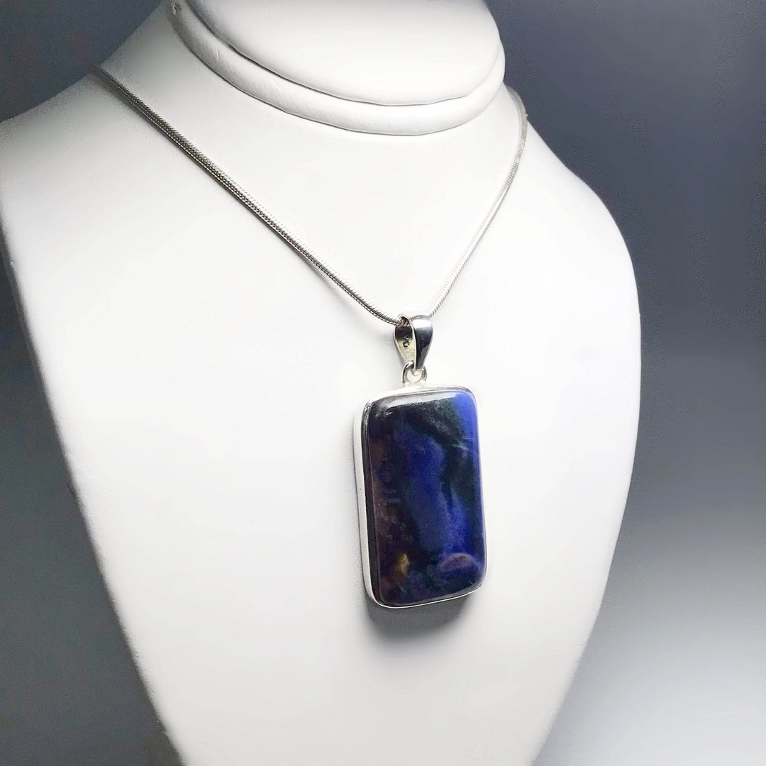 Sugilite Pendant - Rocks and Gems Canada