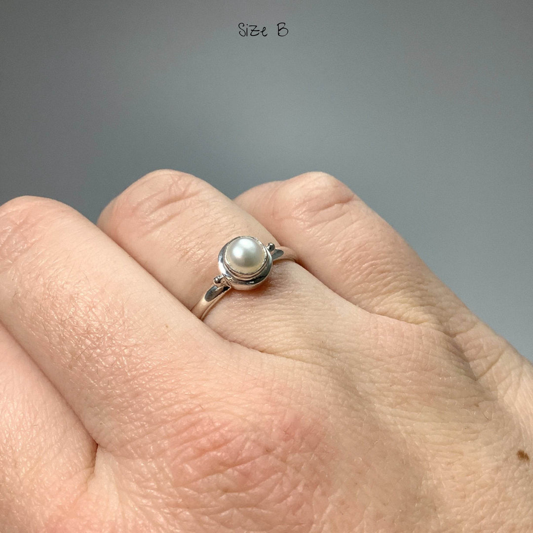 Freshwater Pearl Ring - Rocks and Gems Canada