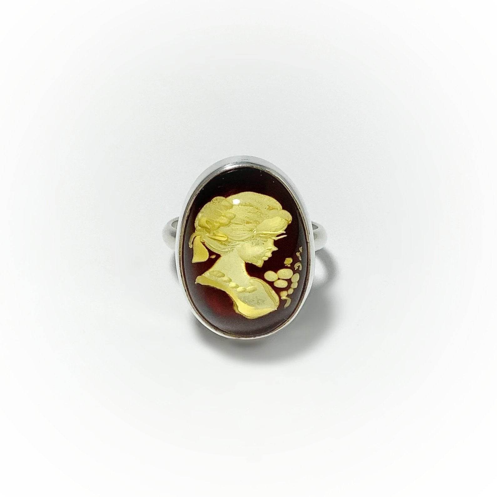 Amber Cameo Ring - Rocks and Gems Canada
