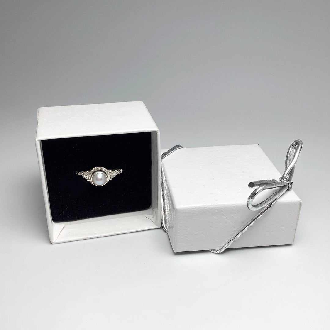 Freshwater Pearl Ring - Rocks and Gems Canada