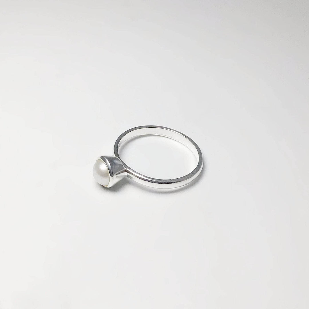 Freshwater Pearl Ring - Rocks and Gems Canada