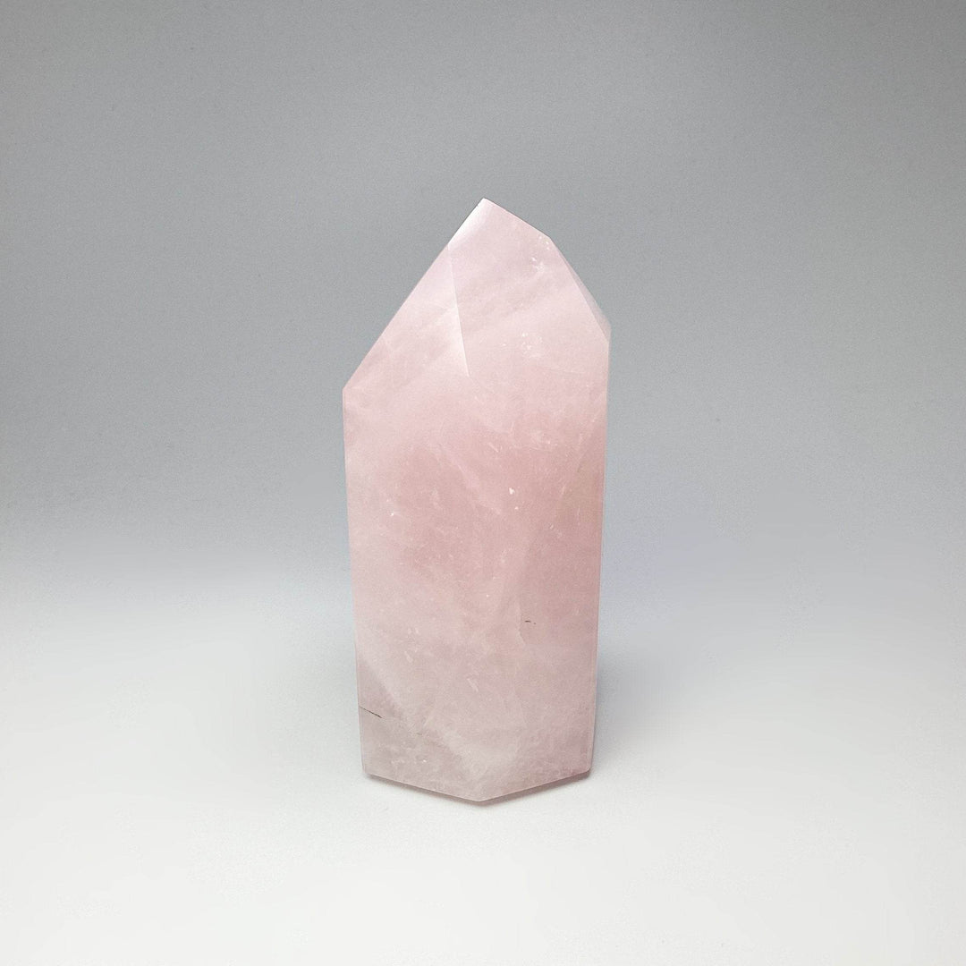 Rose Quartz Point - Rocks and Gems Canada