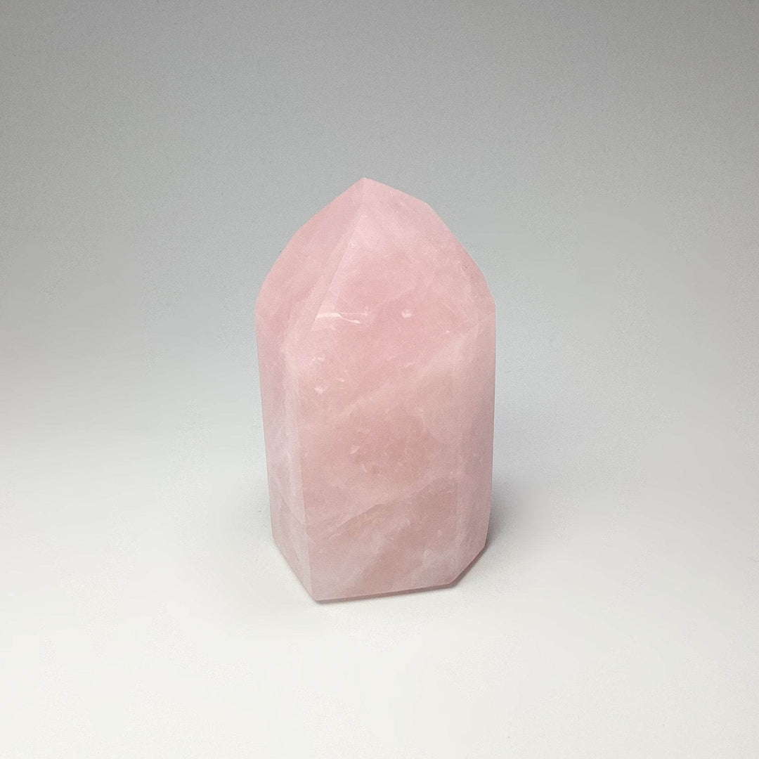 Rose Quartz Point - Rocks and Gems Canada
