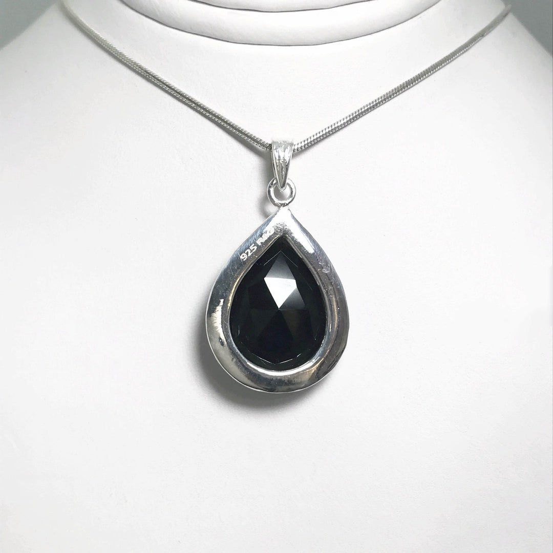 Black Onyx Pendant - Rocks and Gems Canada