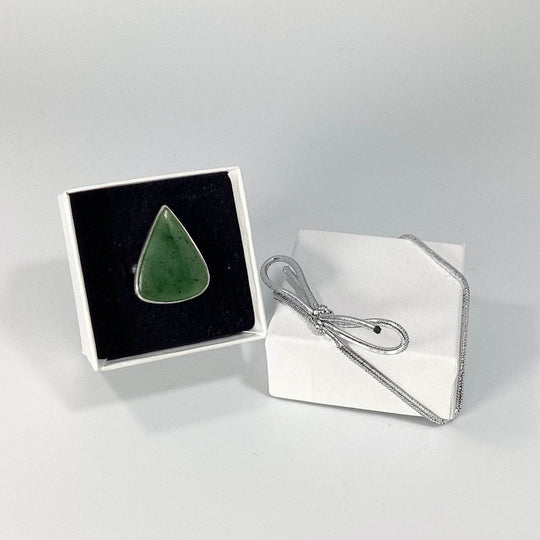 Canadian Jade Ring - Rocks and Gems Canada