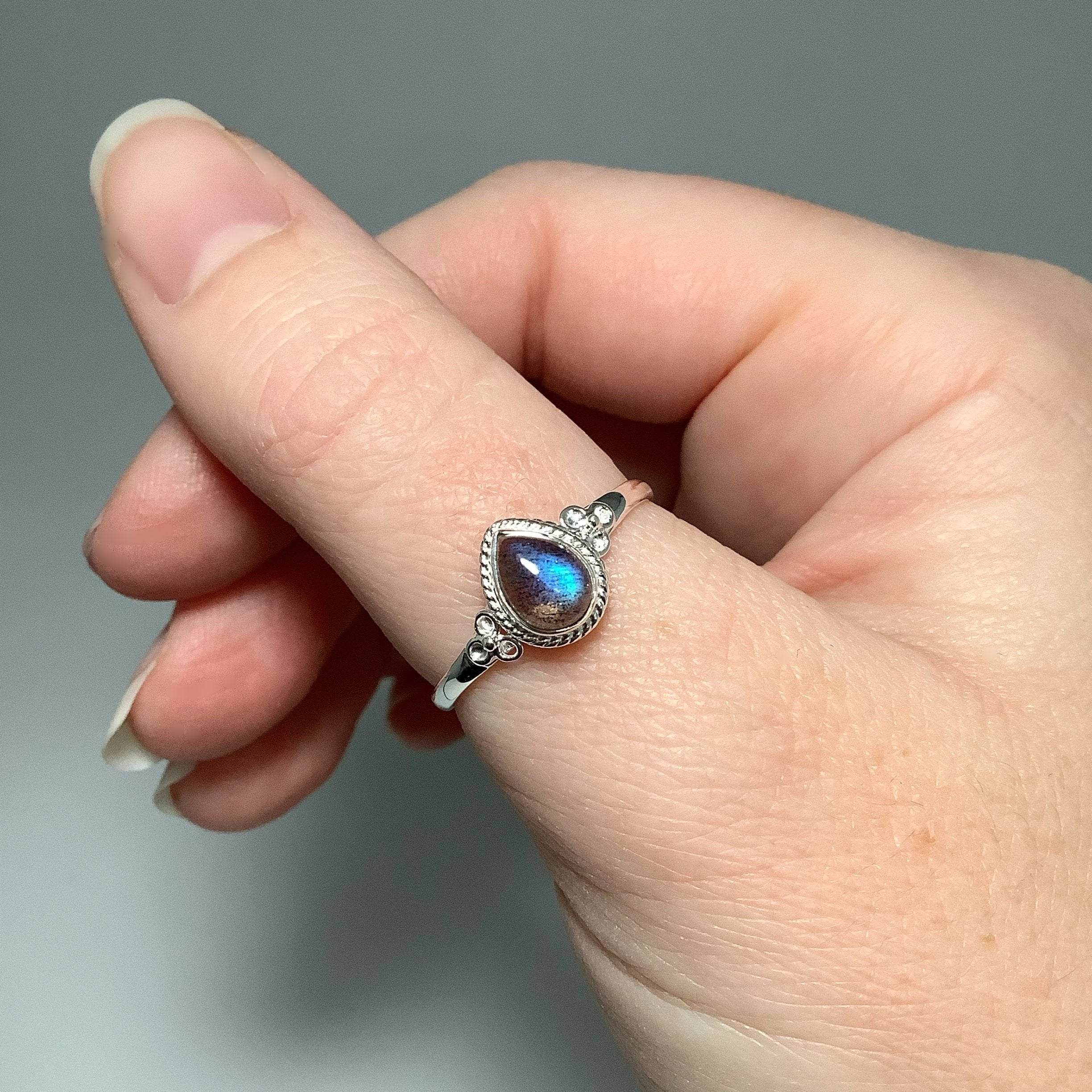 Labradorite Ring - Rocks and Gems Canada