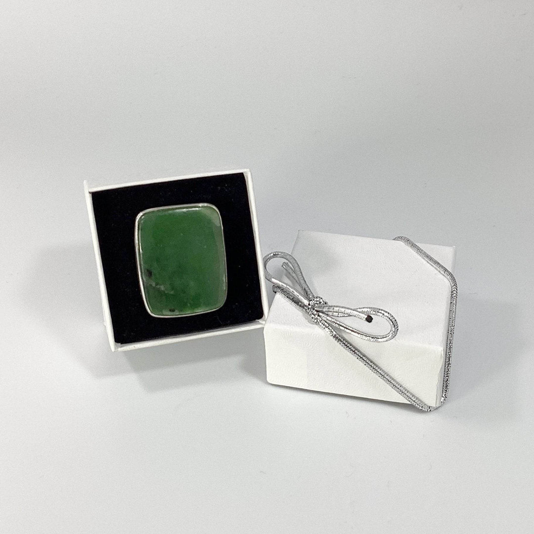 Canadian Jade Ring - Rocks and Gems Canada