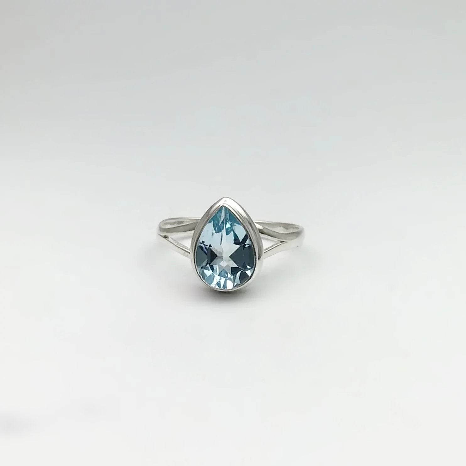 Blue Topaz Ring - Rocks and Gems Canada