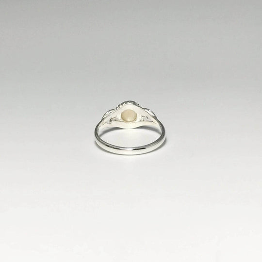 Freshwater Pearl Ring - Rocks and Gems Canada