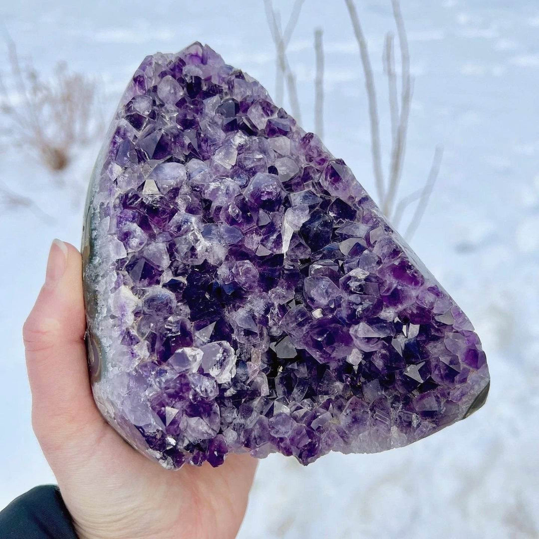 Amethyst Druze Cluster Stand Up - Rocks and Gems Canada