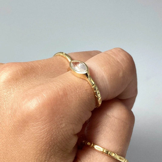 Clear Quartz Ring - Rocks and Gems Canada