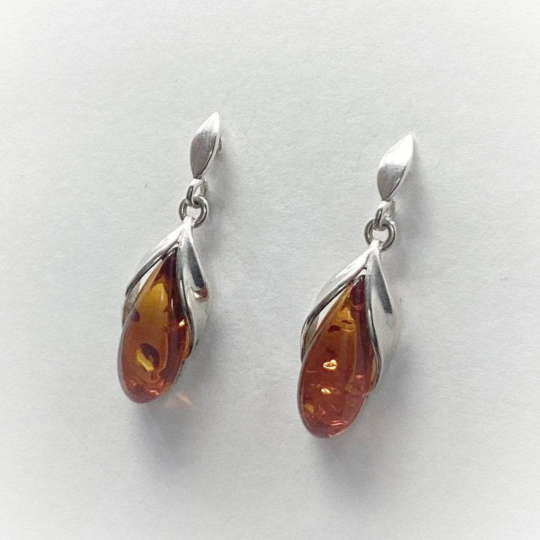Cognac Amber Stud Earrings - Rocks and Gems Canada