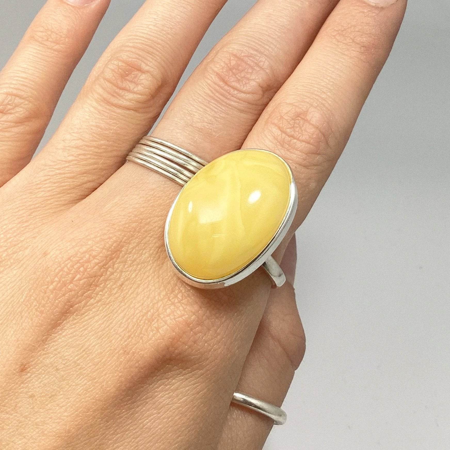 Butterscotch Amber Ring - Rocks and Gems Canada