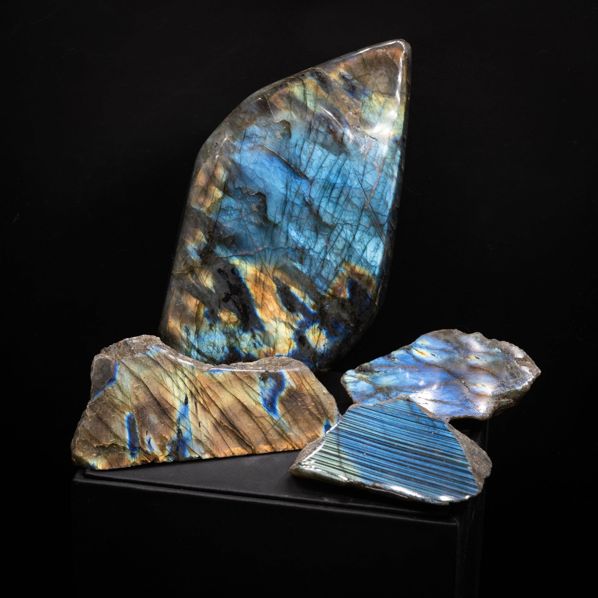 Slabs - Rocks and Gems Canada