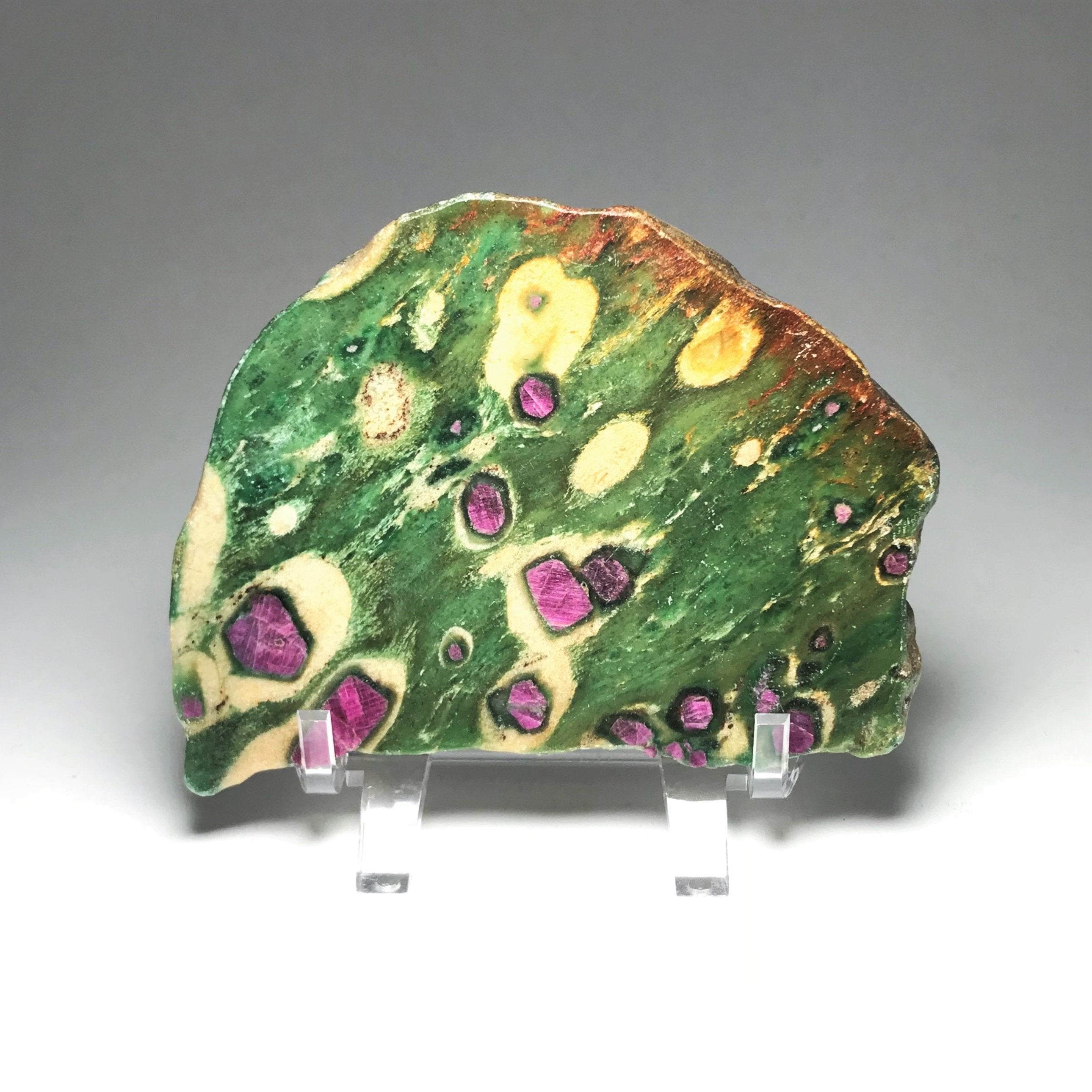 Ruby Fuchsite - Rocks and Gems Canada