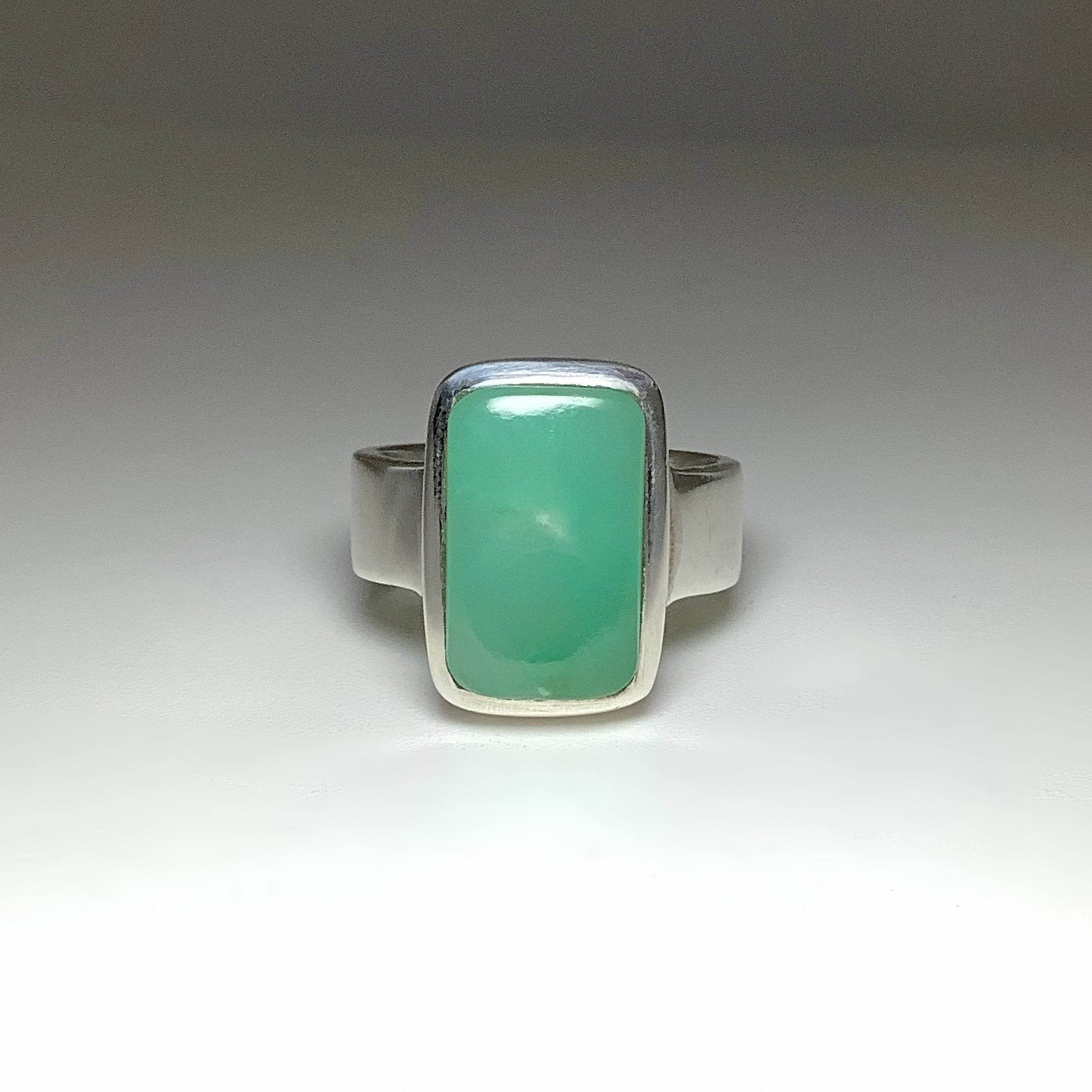 Chrysoprase - Rocks and Gems Canada