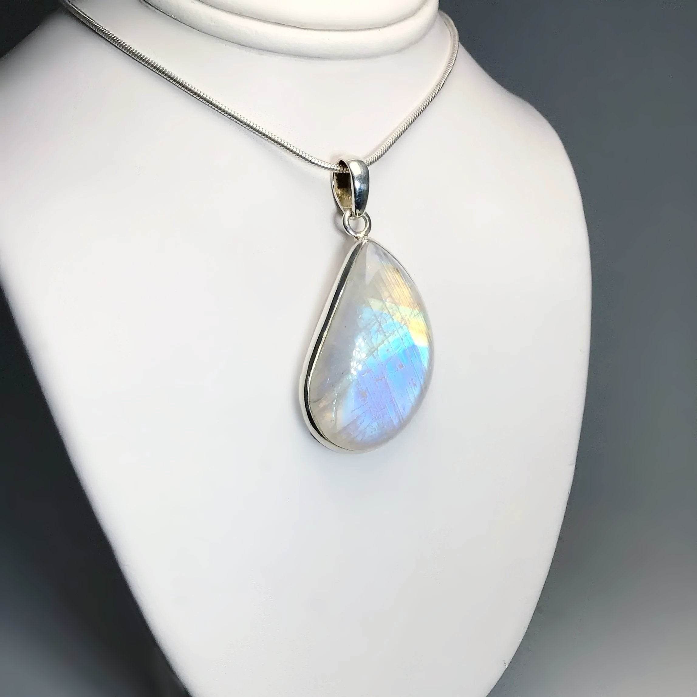 Moonstone - Rocks and Gems Canada