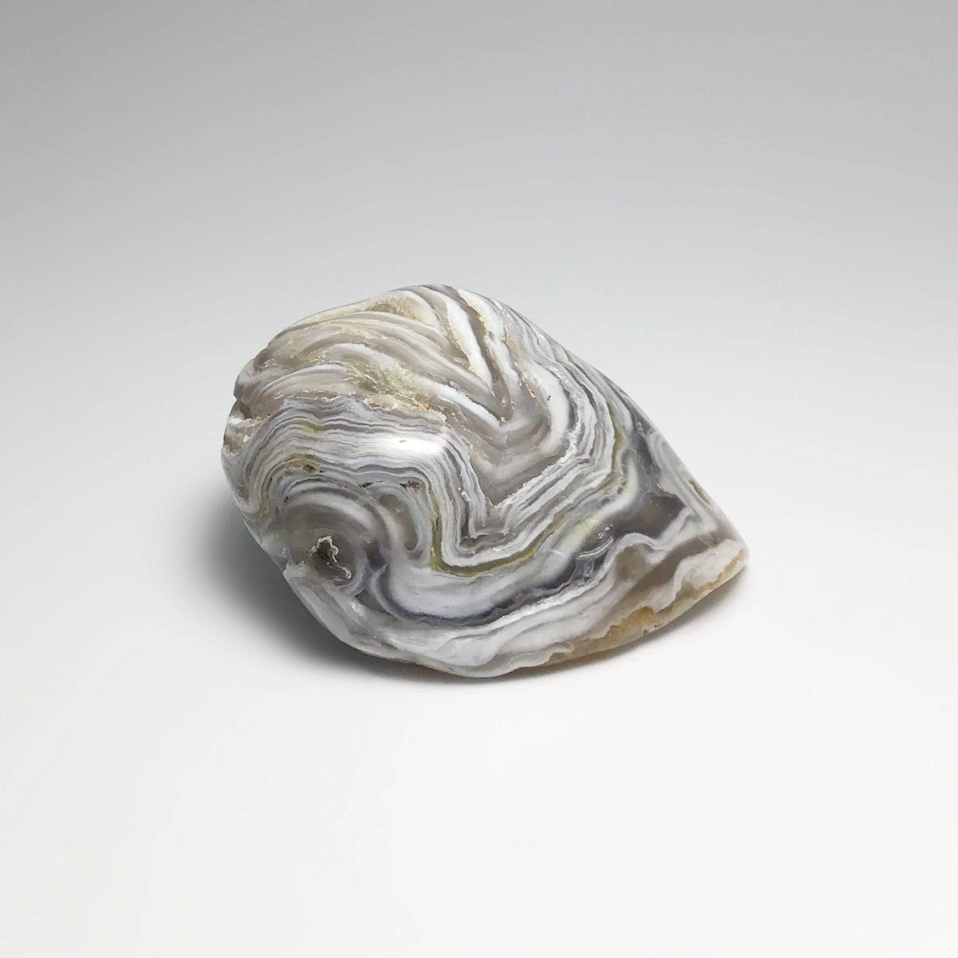 Enhydro Agate