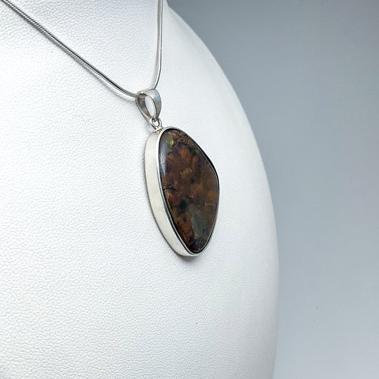 Alberta Ammolite Pendant
