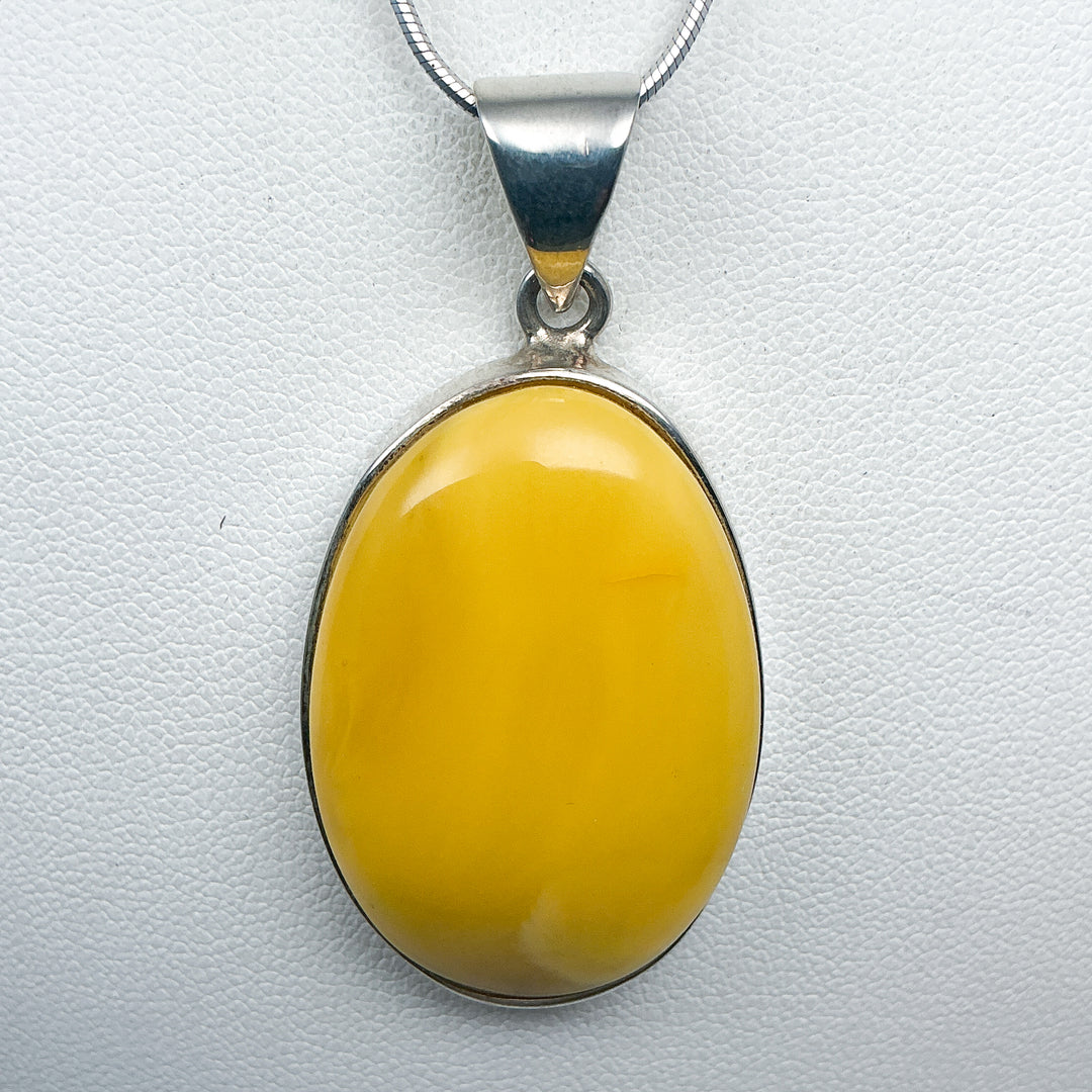 Butterscotch Amber Pendant