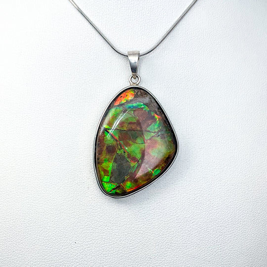 Alberta Ammolite Pendant