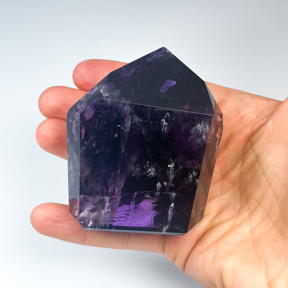 Amethyst Point - Rocks and Gems Canada