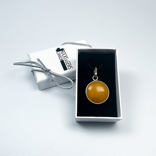 Butterscotch Amber Pendant