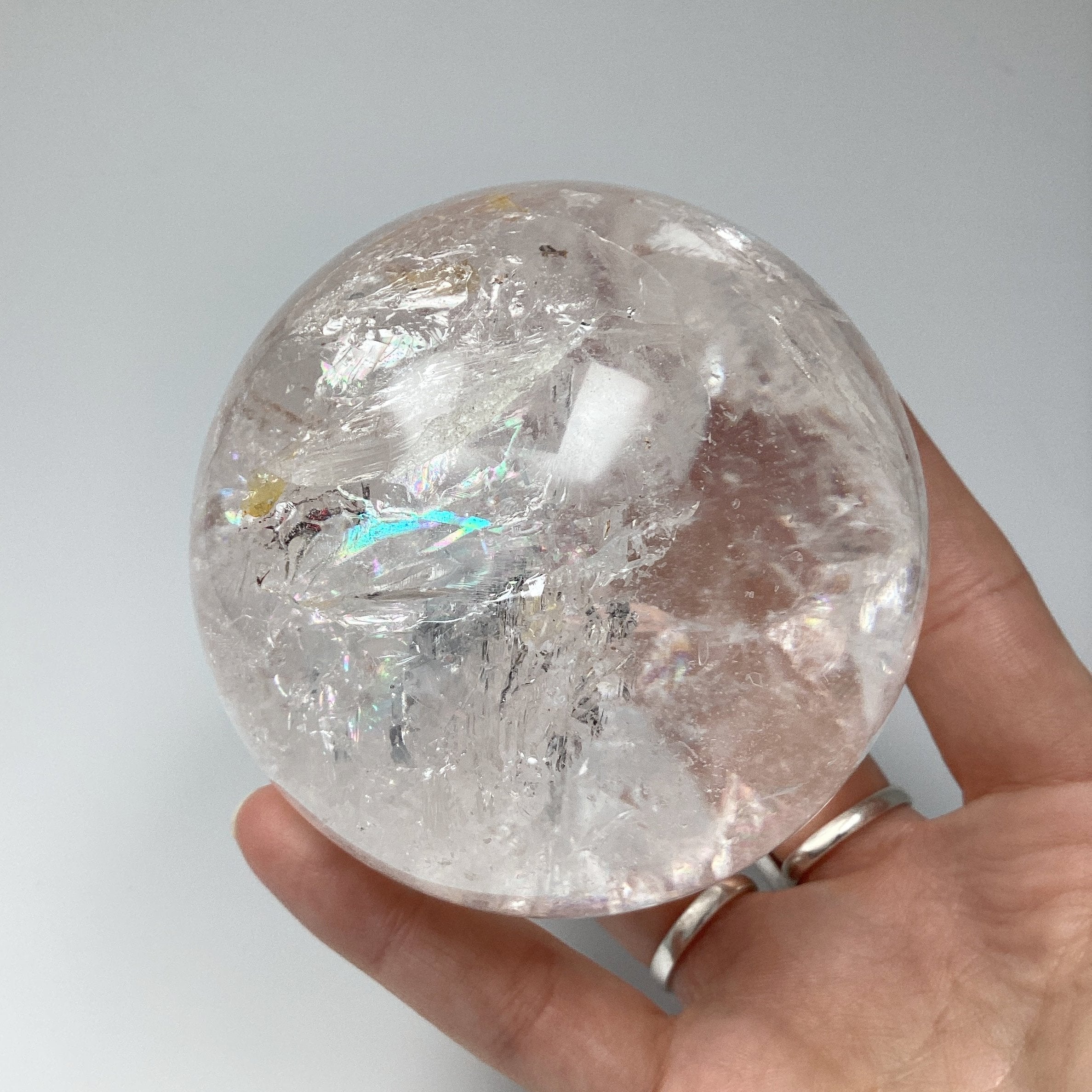 Quartz Sphere - Rocks and Gems Canada