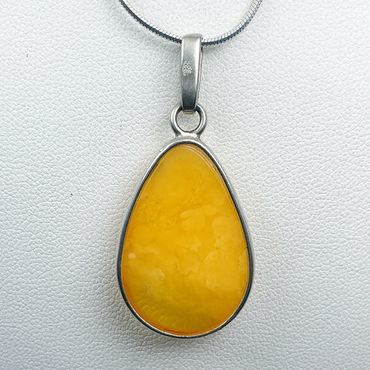 Butterscotch Amber Pendant